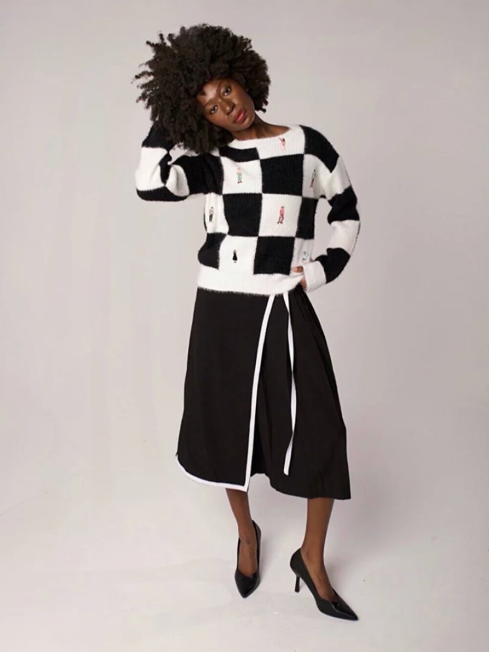 LAB Checkered Knitted Sweater With Embroidery Patches, one size (fits like XS/S) - Picture 3 of 10